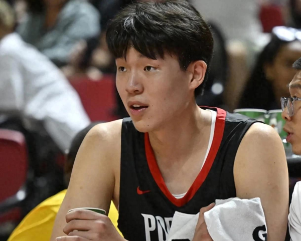 A股策略 指挥官+弧顶发牌! 杨瀚森获战术核心地位, 比周琦、易建联强太多
